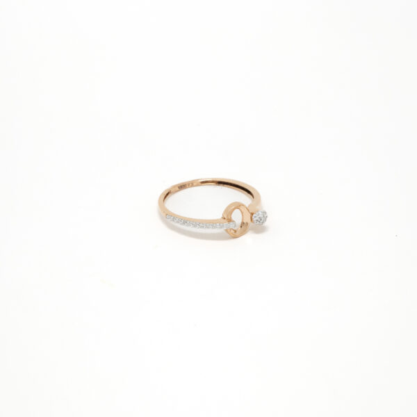 MOISSONITE RING 18K