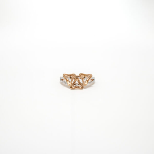 MOISSONITE RING 18K