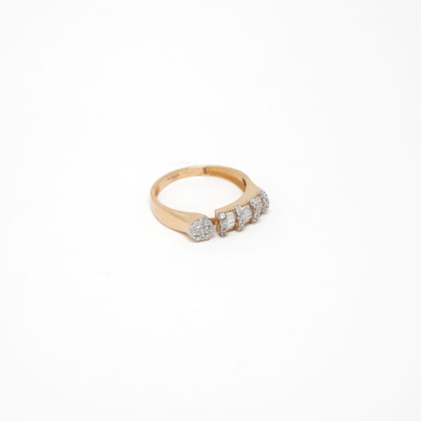 STUDDED RING 18K