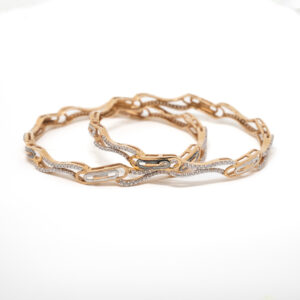 STUDDED BANGLES 18K