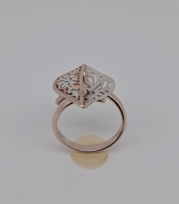 Silver Fancy Ring 92.5