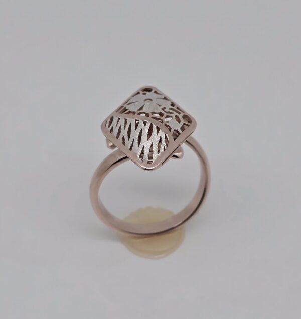 Silver Fancy Ring 92.5