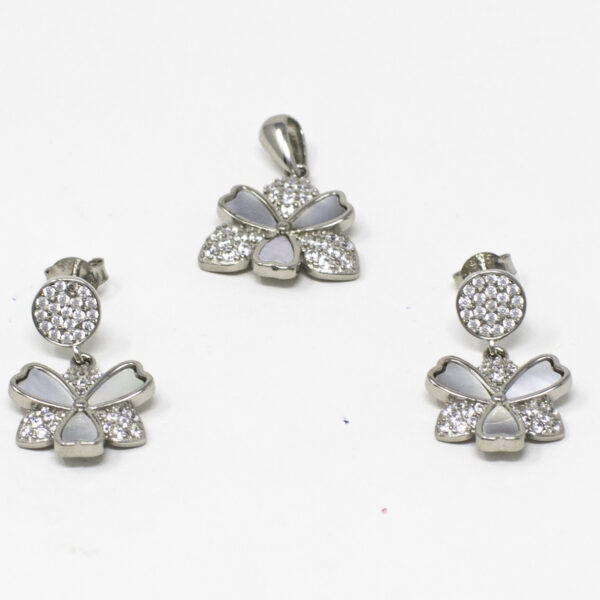 SILVER PENDANT SET 92.5