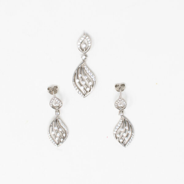 SILVER PENDANT SET 92.5
