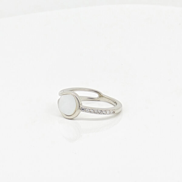 SILVER RING 92.5