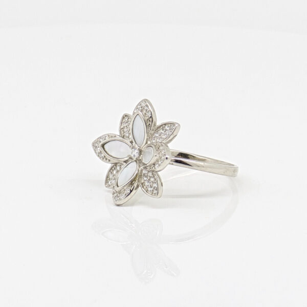 SILVER RING 92.5